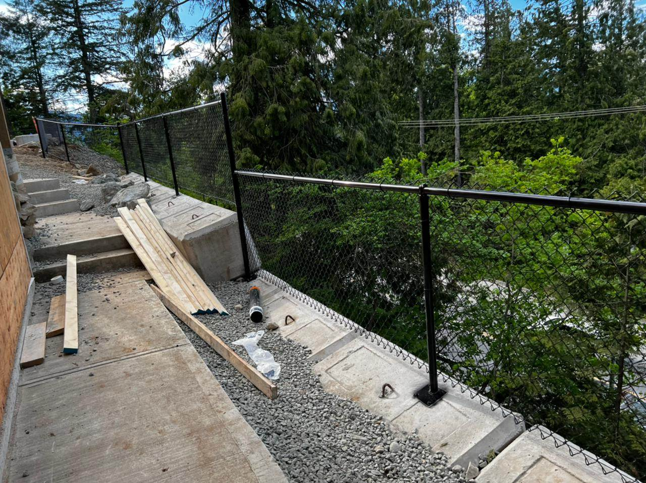 fence-installation-services-surrey-vancouver-lowermainland-bc-71.webp